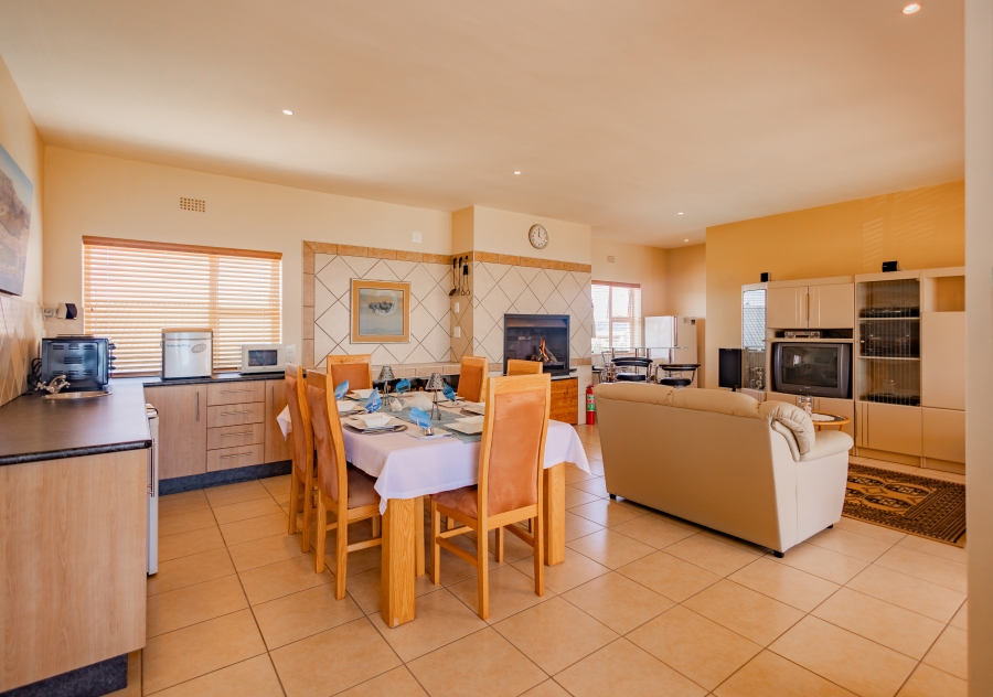 3 Bedroom Property for Sale in Louis Rood Western Cape